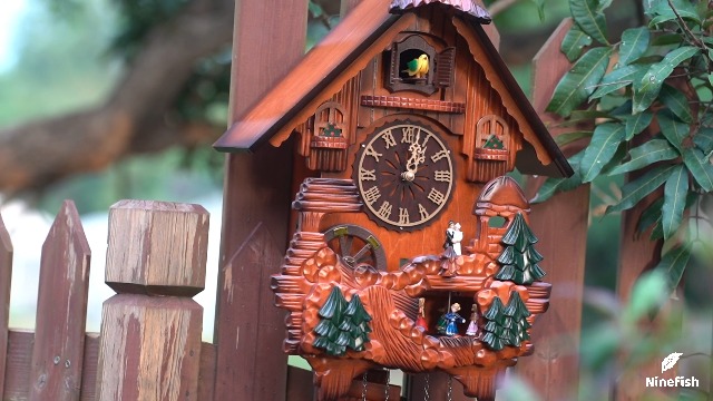 Amazon.com: Ninefish Handcrafted Cuckoo Clock with Dancing Figures